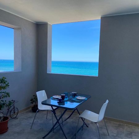 Bari Nalasia Beach Apartment Esterno foto