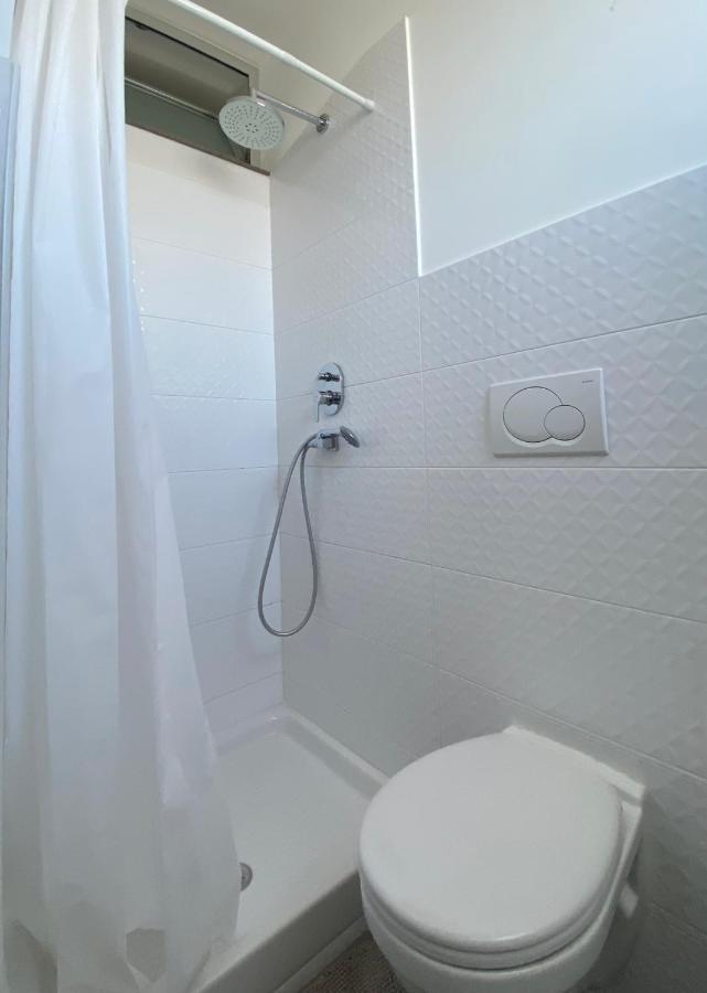 Bari Nalasia Beach Apartment Esterno foto