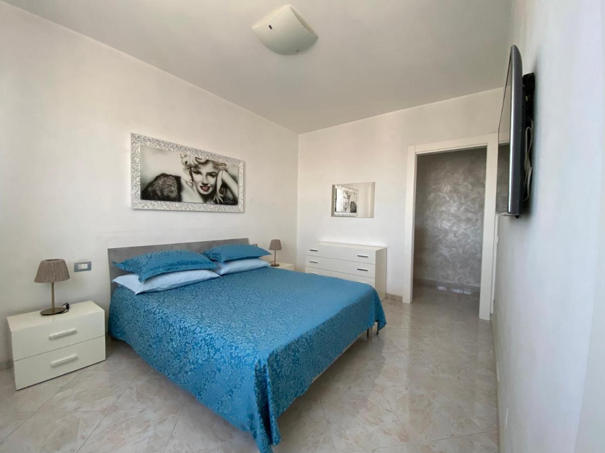 Bari Nalasia Beach Apartment Esterno foto