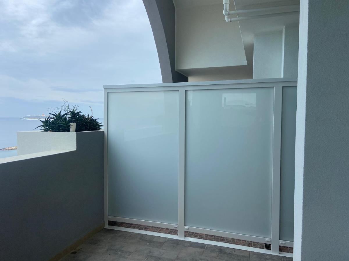 Bari Nalasia Beach Apartment Esterno foto